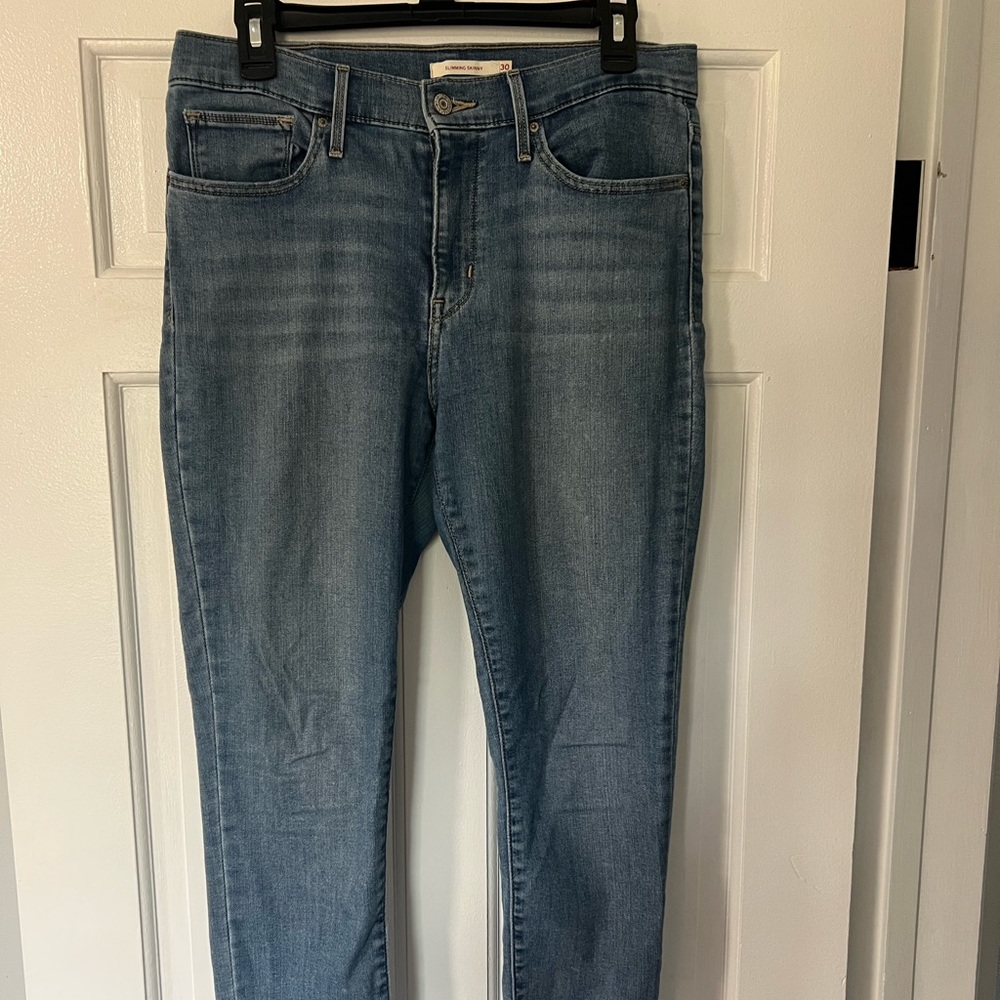 Signature by Levi Strauss Women's Jeans Size 30 Blue Jeans.